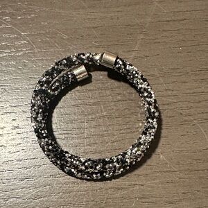 Sparkle black and silver bracelet